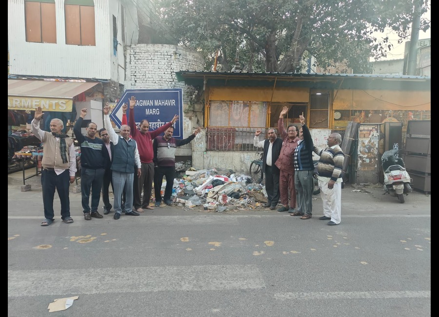 Garbage Pile Near Temple at Mission Chowk , Sonipat Sparks Protest